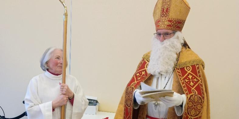 Nikolaus und Engel in Kurtscheid 2025